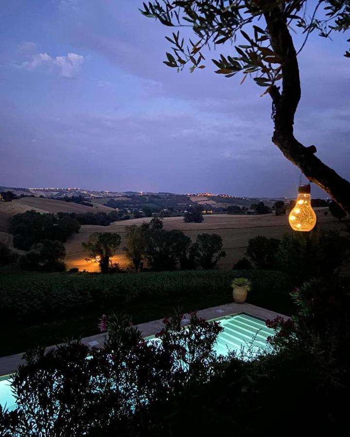 Casavostra - Ambience Suites Ostra Vetere Exterior foto
